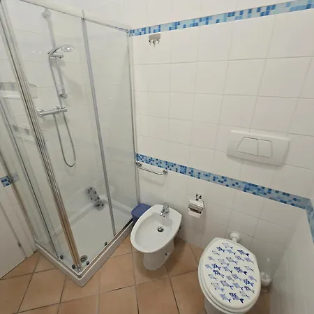 Sarajevo Apartment A Pochi Passi Dal Mare Rifa764