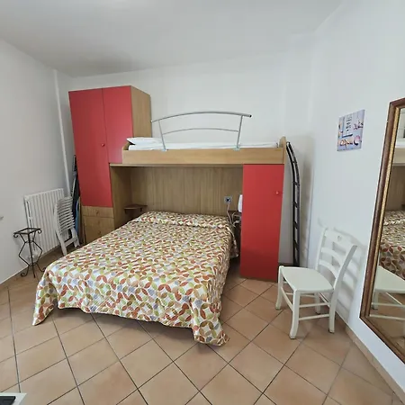 Sarajevo A Pochi Passi Dal Mare Rifa764 Apartamento