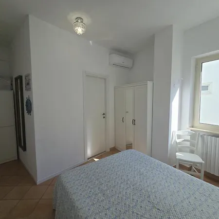 Apartamento Sarajevo A Pochi Passi Dal Mare Rifa764
